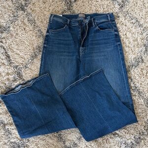 Mother the hustler roller skimp in caving in